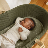 The Little Green Sheep Organic Knitted Moses Basket, Mattress & Walnut Rocking Stand Linen