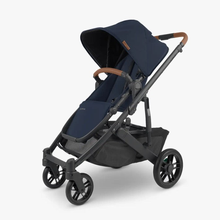 UPPAbaby CRUZ V2 Pushchair with Cloud T Plus, T Base & Adapters
