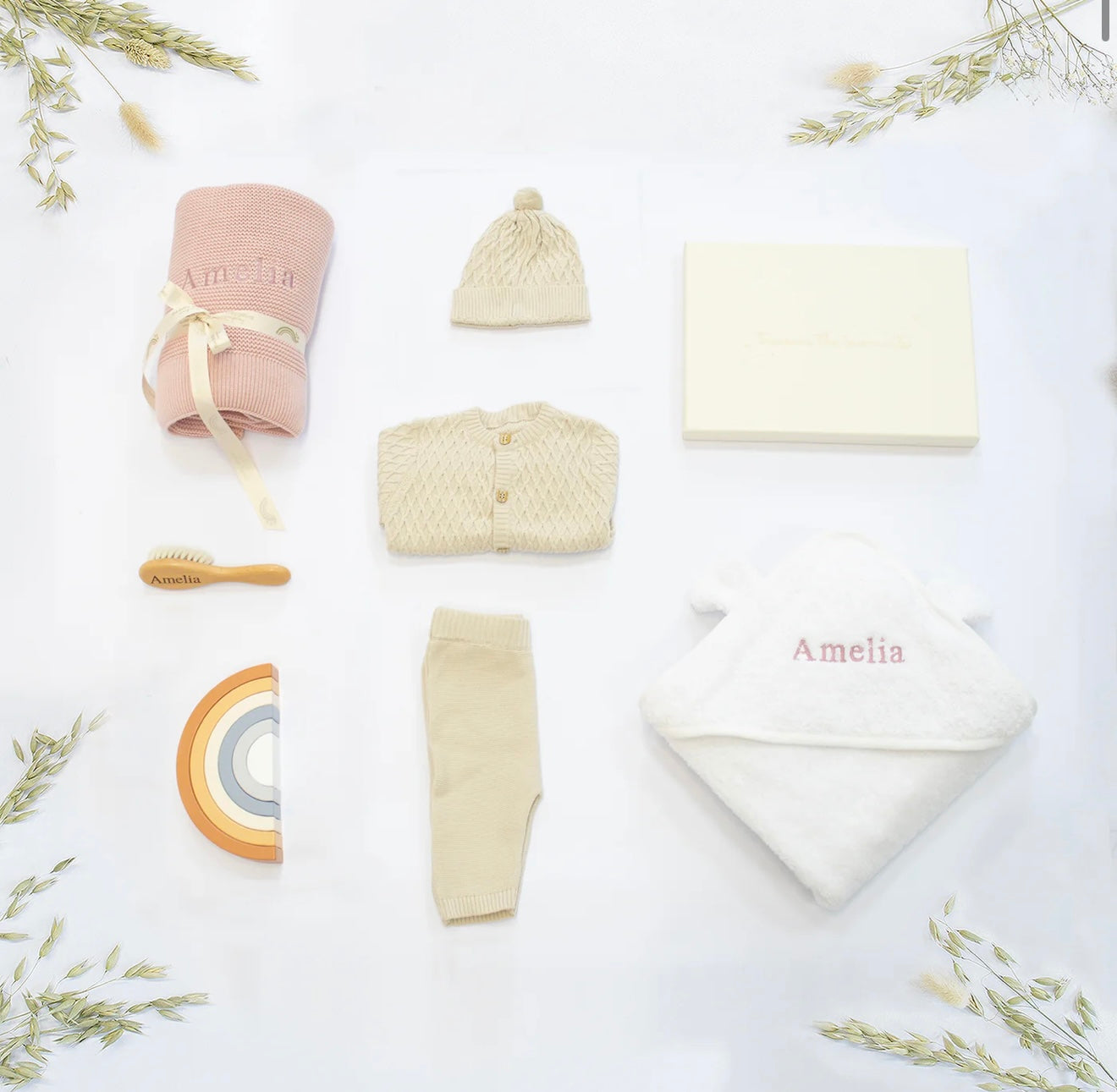 NEW BABY ULTIMATE GIFT BOX