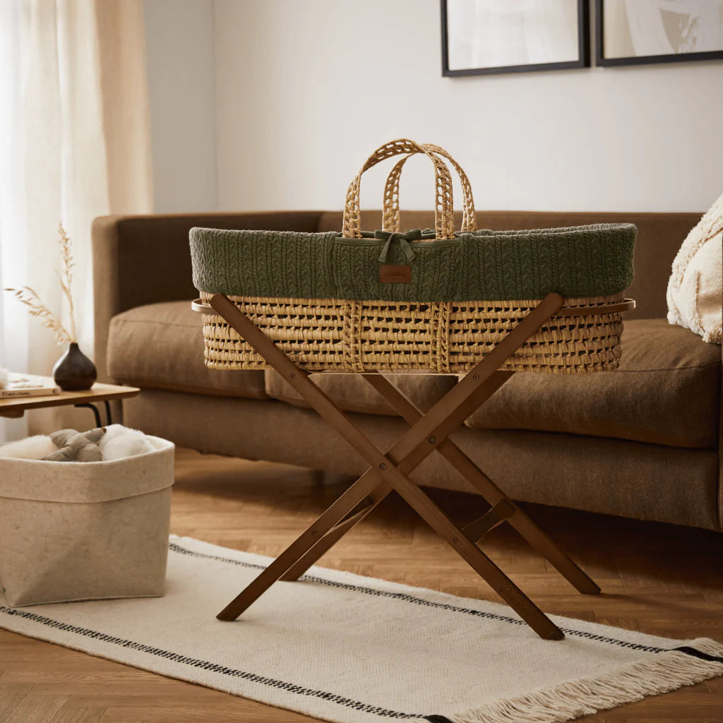 The Little Green Sheep Organic Knitted Moses Basket, Mattress & Walnut Fixed Stand Linen