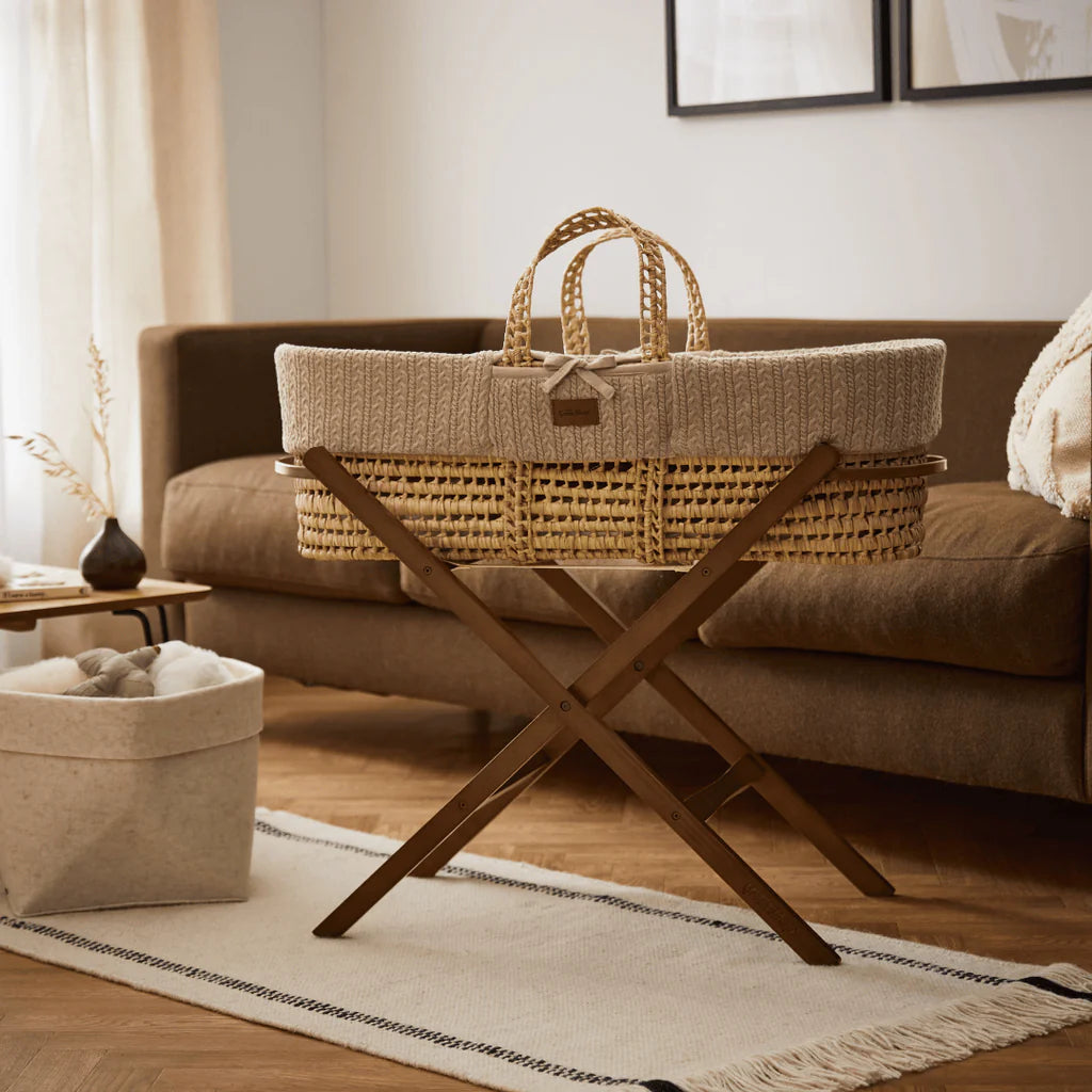 The Little Green Sheep Organic Knitted Moses Basket, Mattress & Walnut Fixed Stand Linen